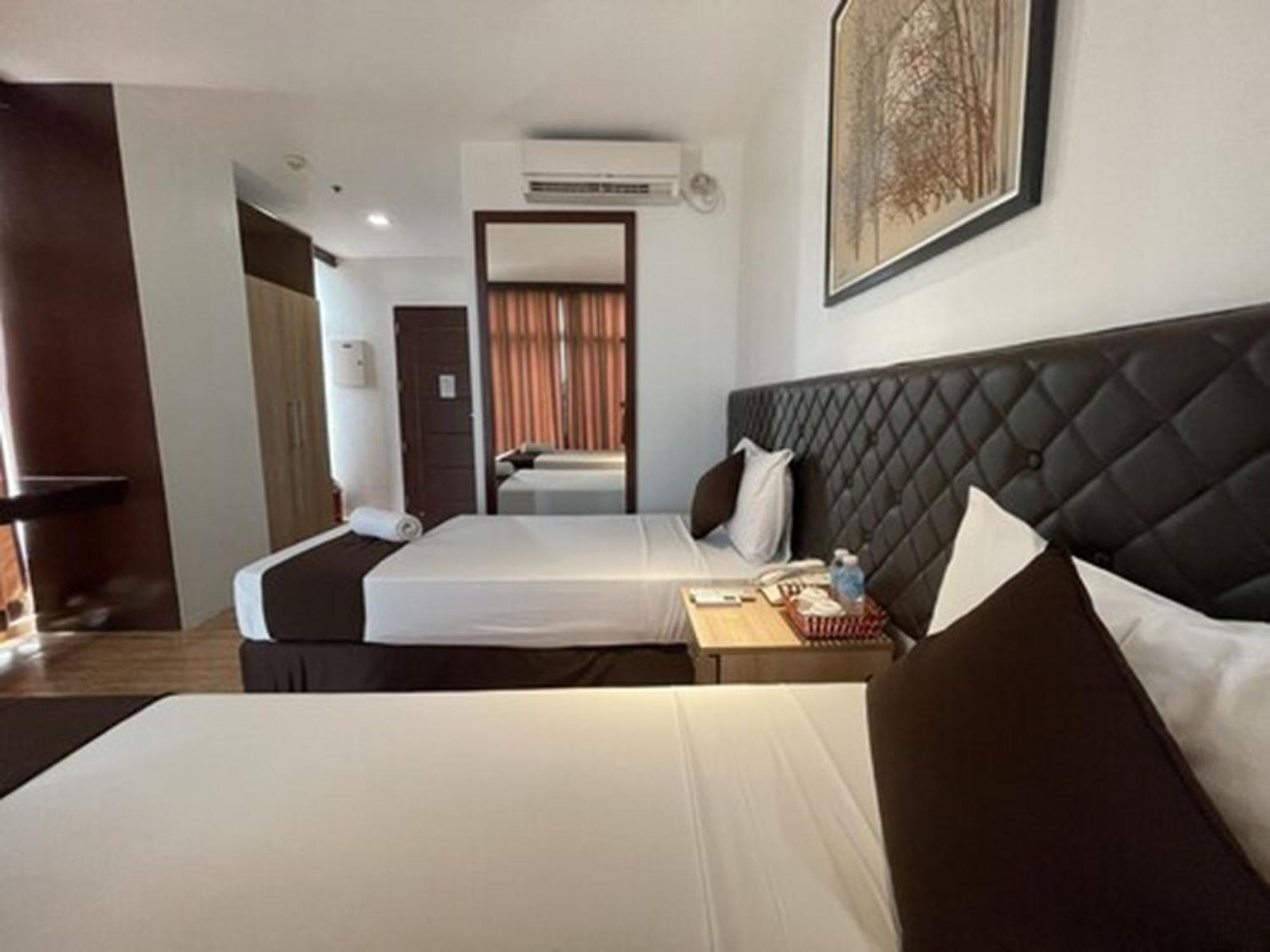 Cebu Capitol Central Hotel & Suites Powered By Cocotel Habitación foto