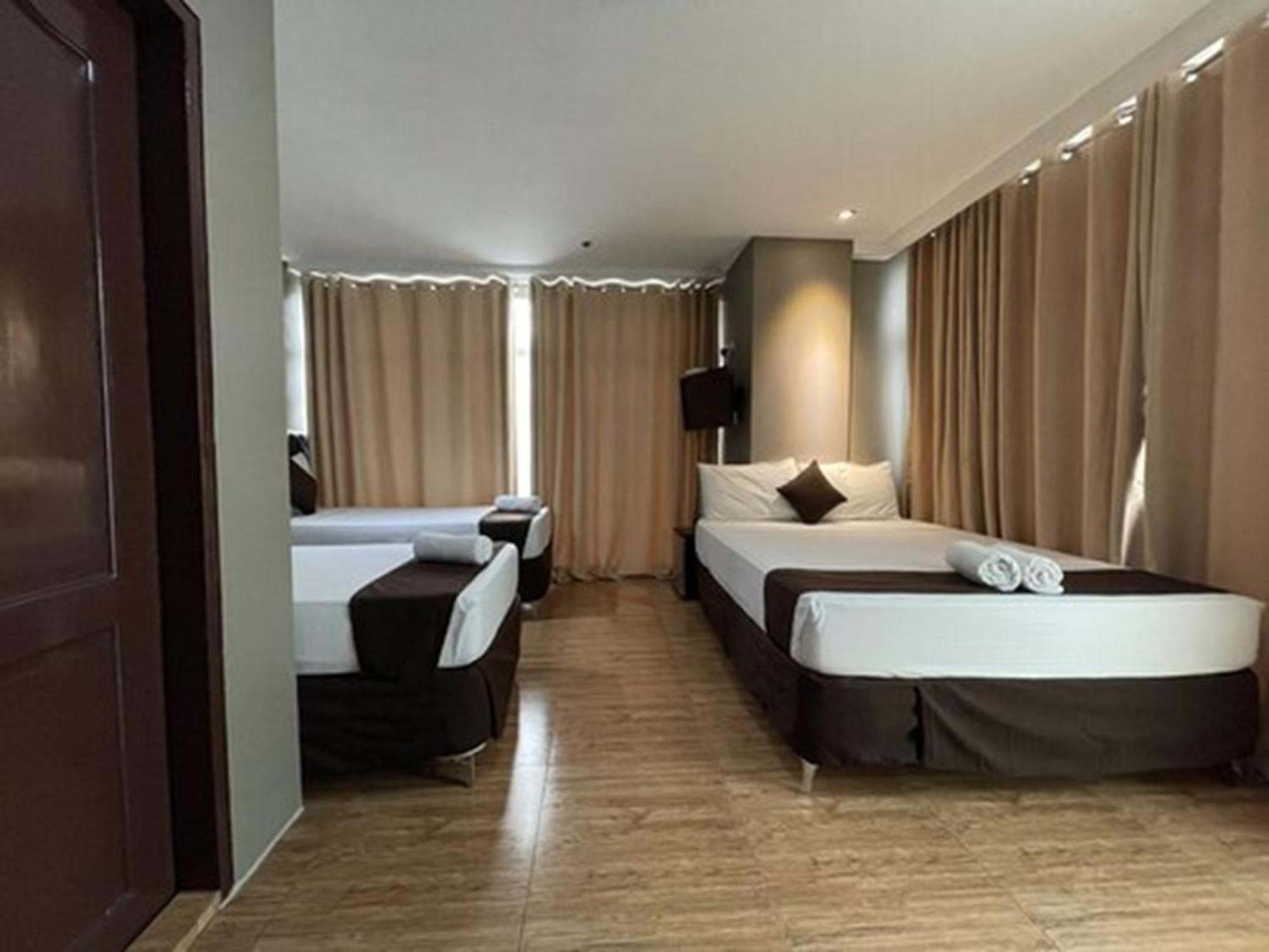 Cebu Capitol Central Hotel & Suites Powered By Cocotel Habitación foto